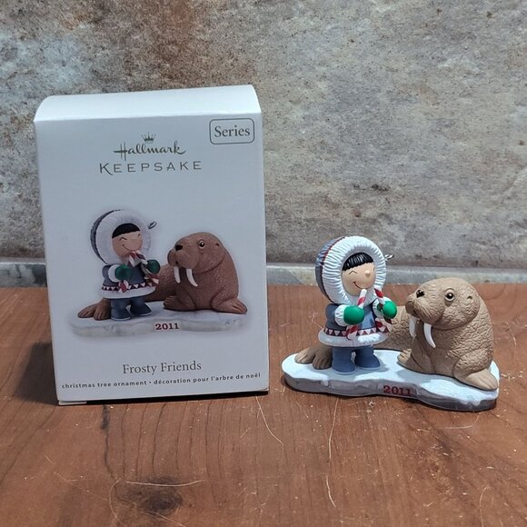 Hallmark Frosty Friends 2011 Eskimo Walrus Christmas Ornament - Picture 1 of 13